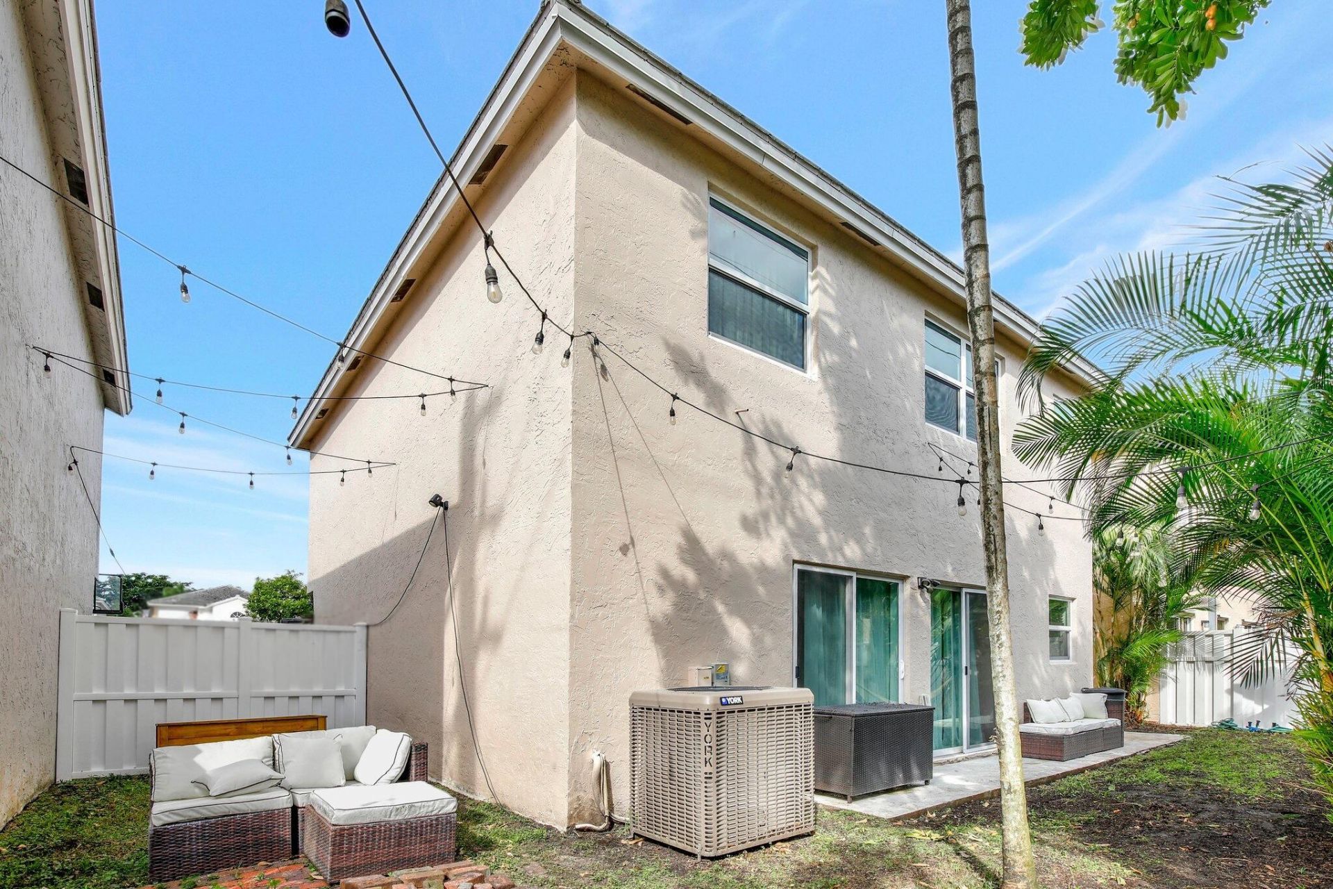 9919 NW 2nd Street, Plantation, FL 33324 Photo