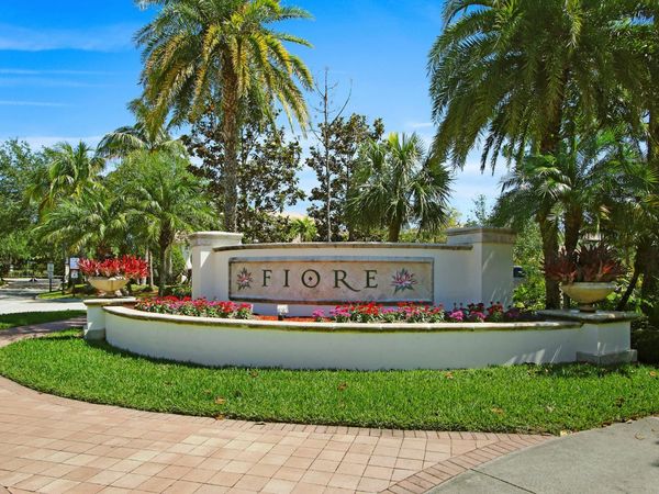 4308 Myrtlewood Circle E, Palm Beach Gardens, FL 33418