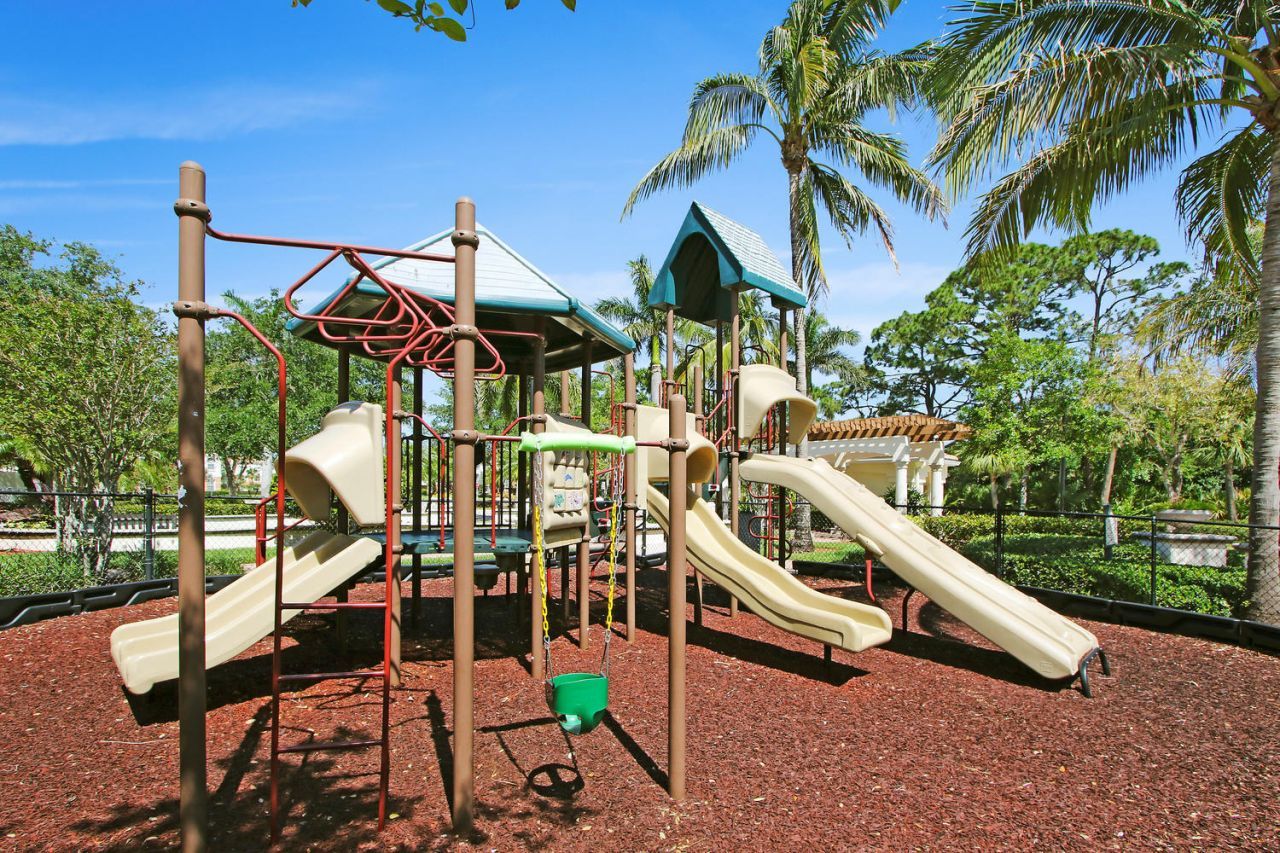 4308 Myrtlewood Circle E, Palm Beach Gardens, FL 33418 Photo