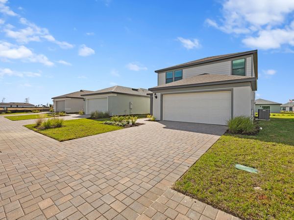1224 CALOOSA COVE Drive, LaBelle, FL 33935