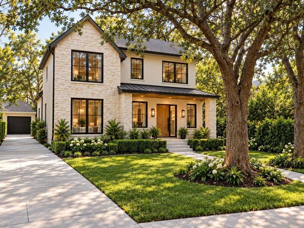 311 E YALE STREET, ORLANDO, FL 32804