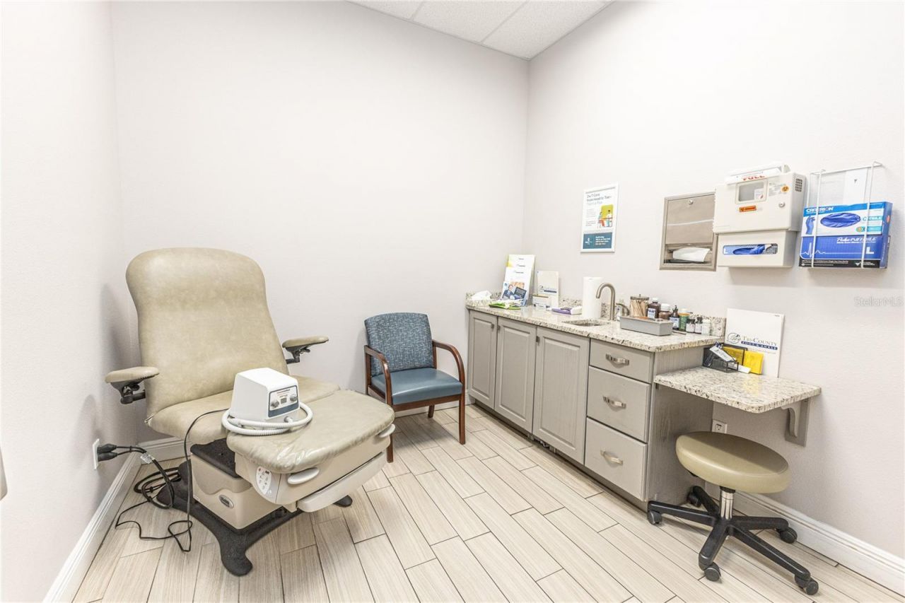 340 Heald Way , Unit 100, The Villages, FL 34762 Photo