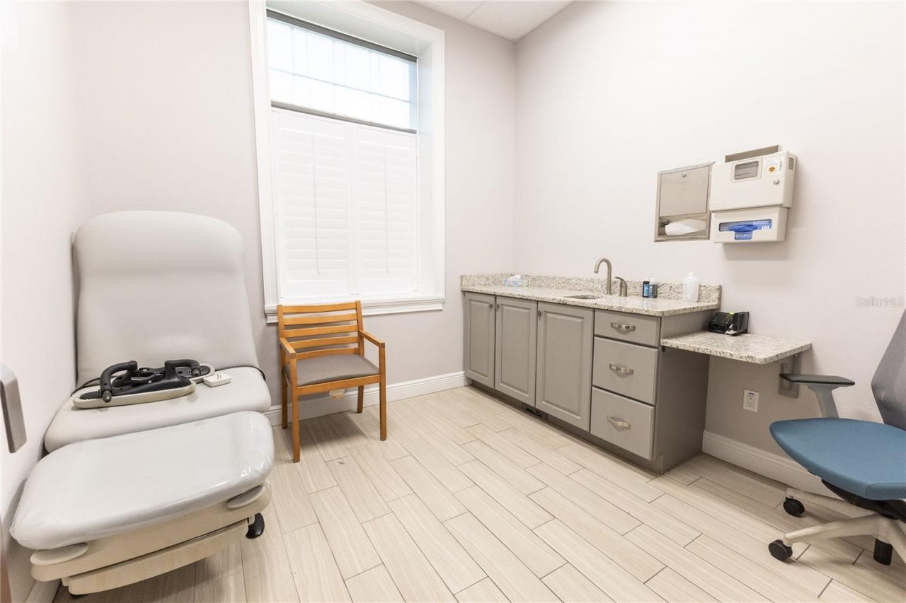 340 Heald Way , Unit 100, The Villages, FL 34762 Photo