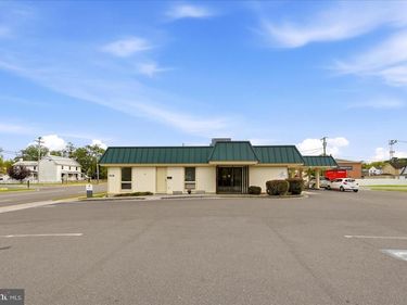508 N COMMERCE AVENUE, FRONT ROYAL, VA 22630