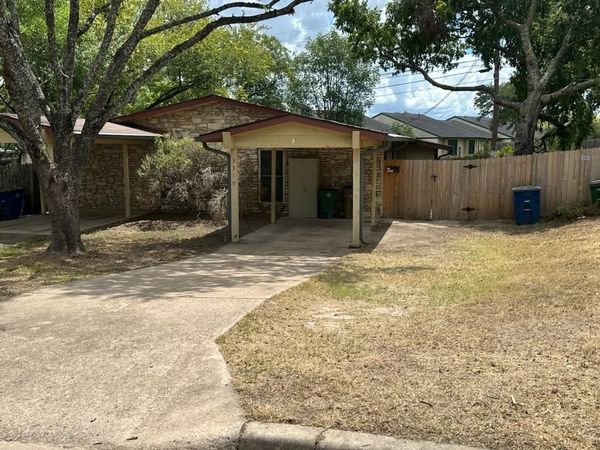 3319 Dolphin DR, Unit A, Austin, TX 78704