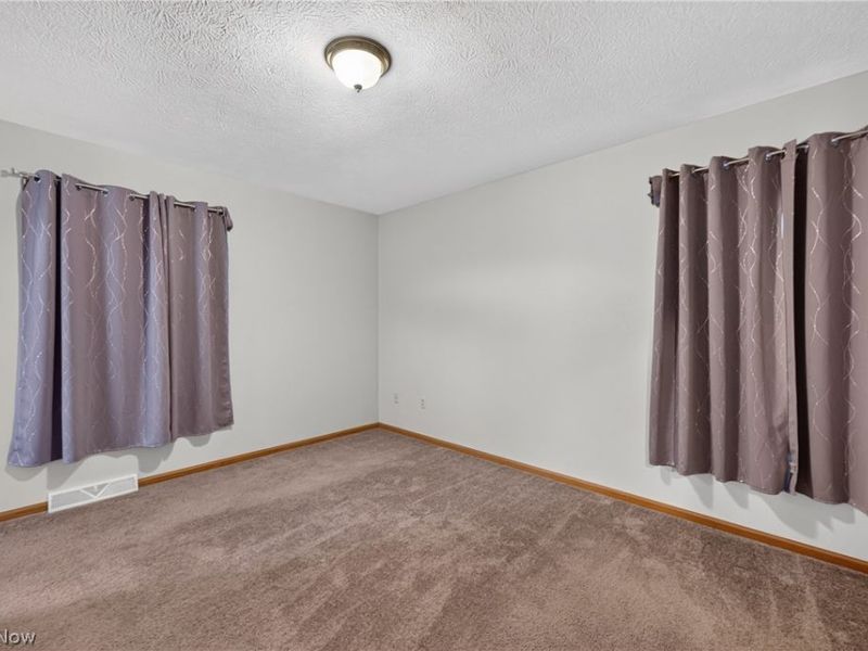702 Willow Dale Street NW, Bolivar, OH 44612 Photo 14