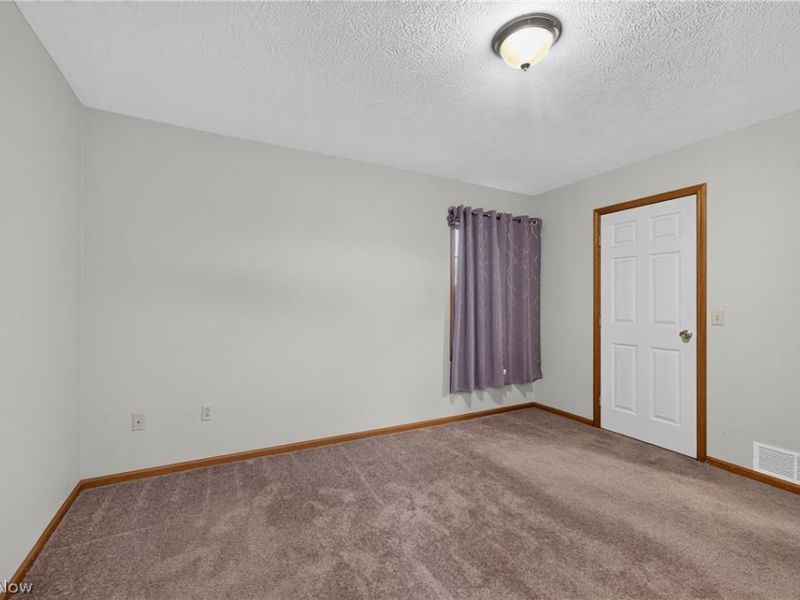 702 Willow Dale Street NW, Bolivar, OH 44612 Photo 16