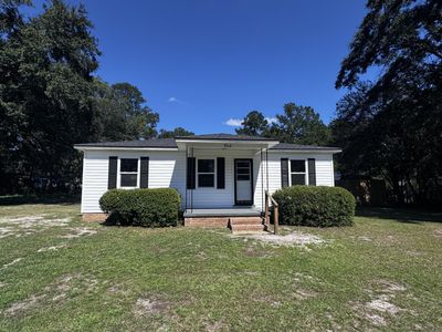 906 Poplar Street, Walterboro, SC 29488