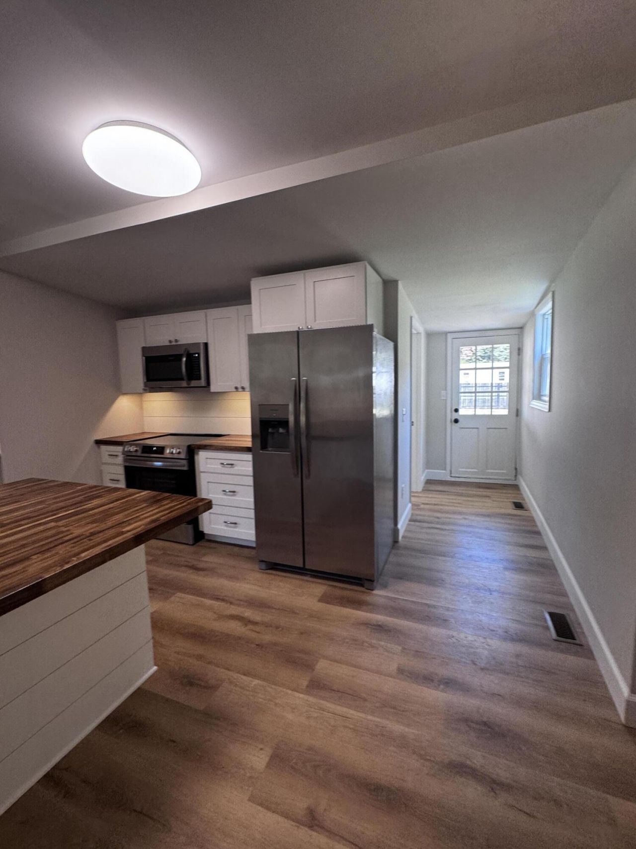 906 Poplar Street Photo 12