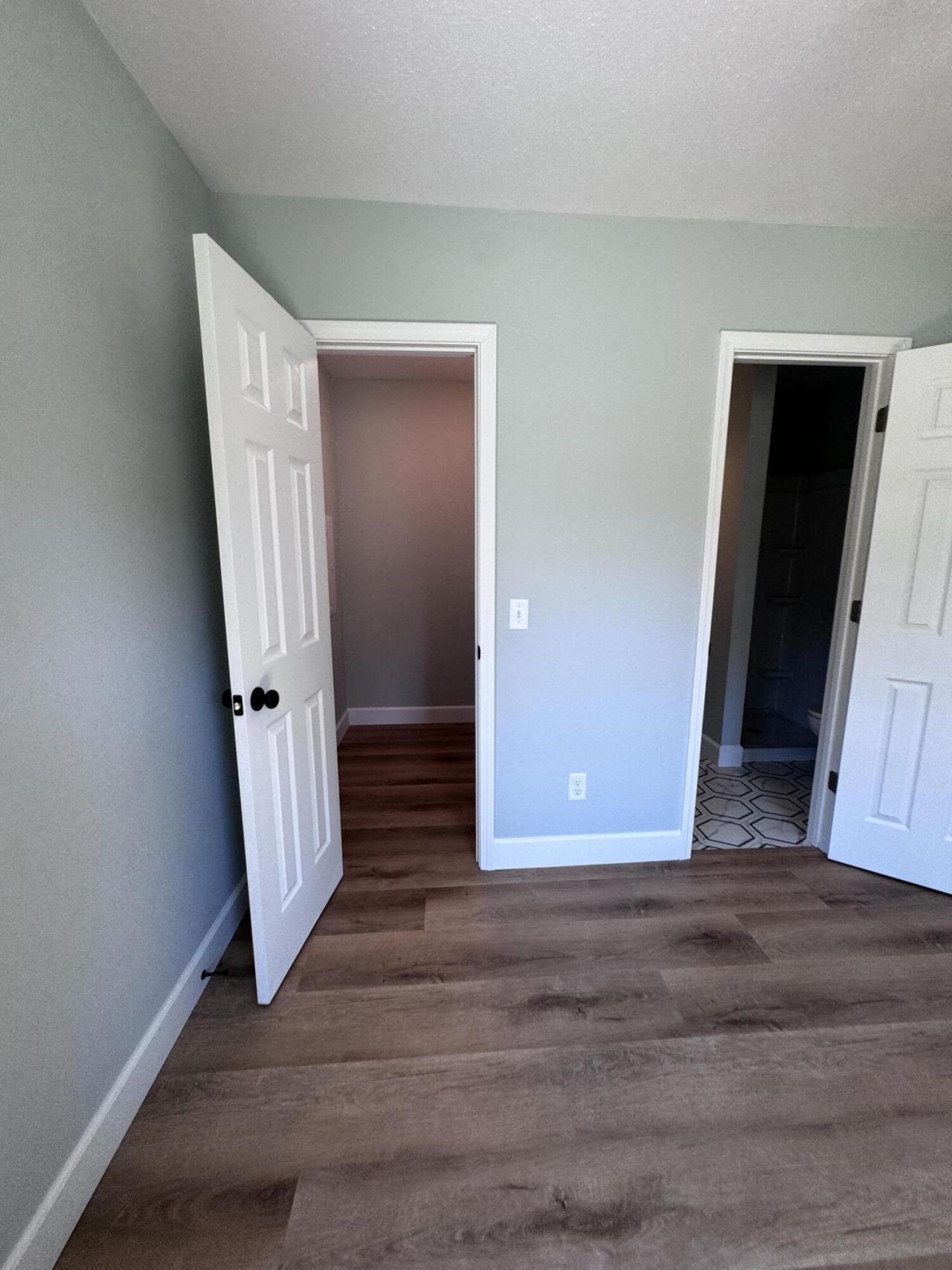 906 Poplar Street Photo 34