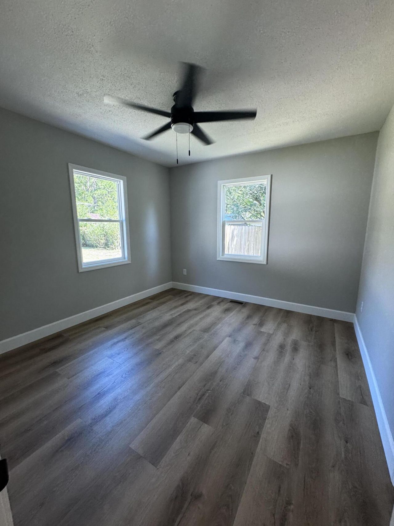906 Poplar Street Photo 43