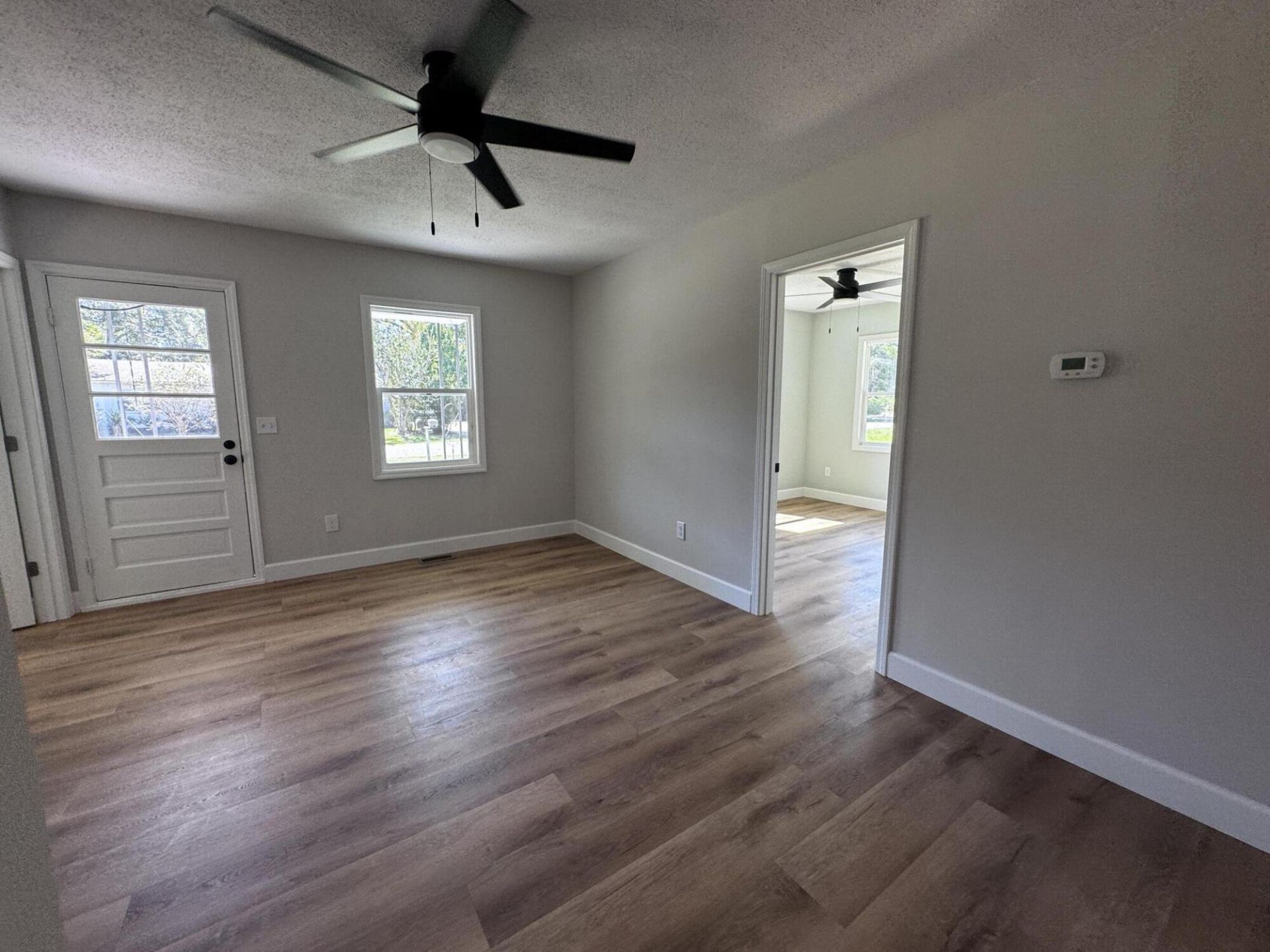 906 Poplar Street Photo 47