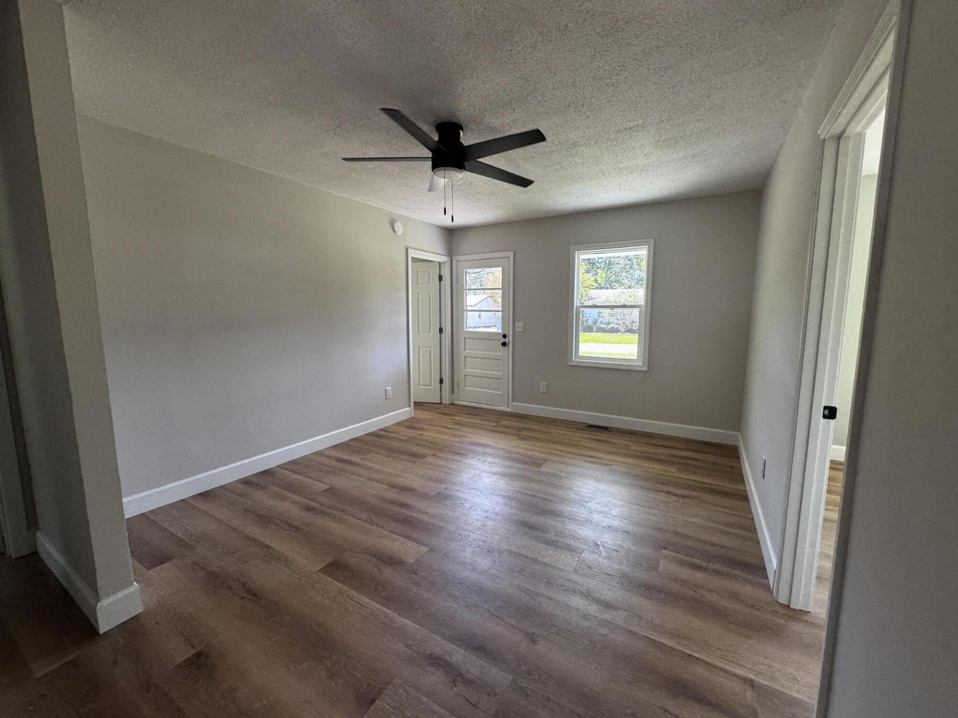 906 Poplar Street Photo 48