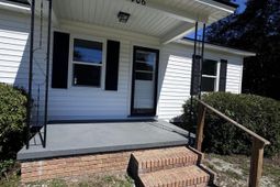 906 Poplar Street photo 4