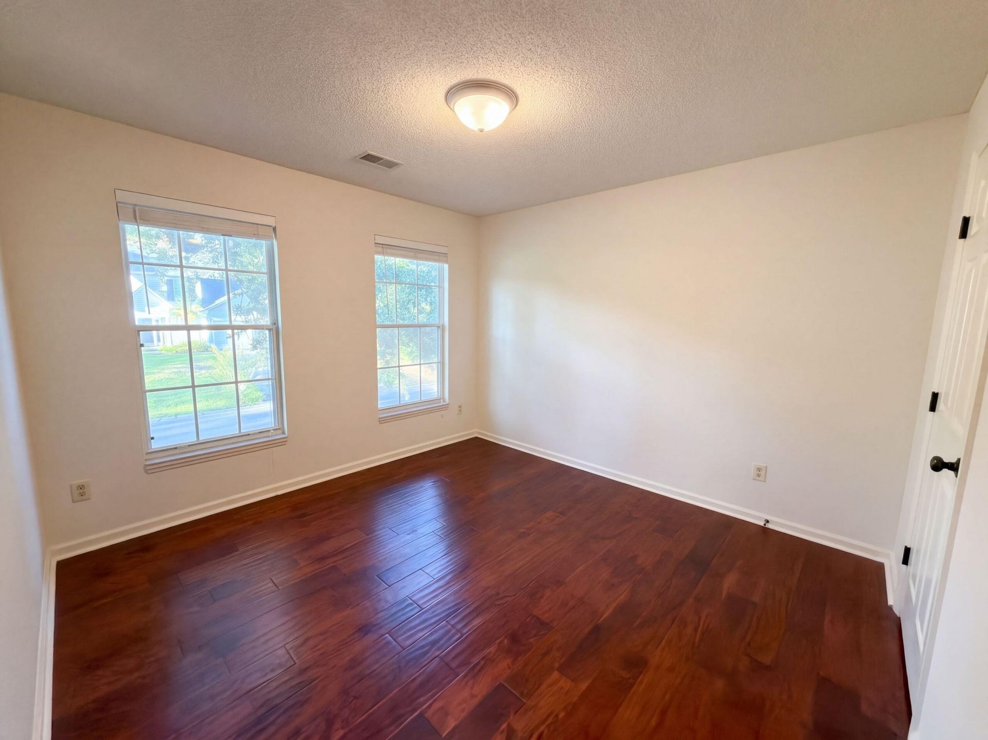 108 Whaler Road Photo 14
