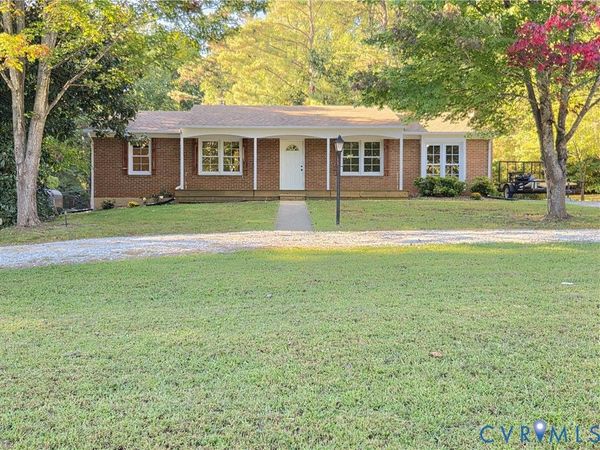1971 Mount Rush Highway , Dillwyn, VA 23936