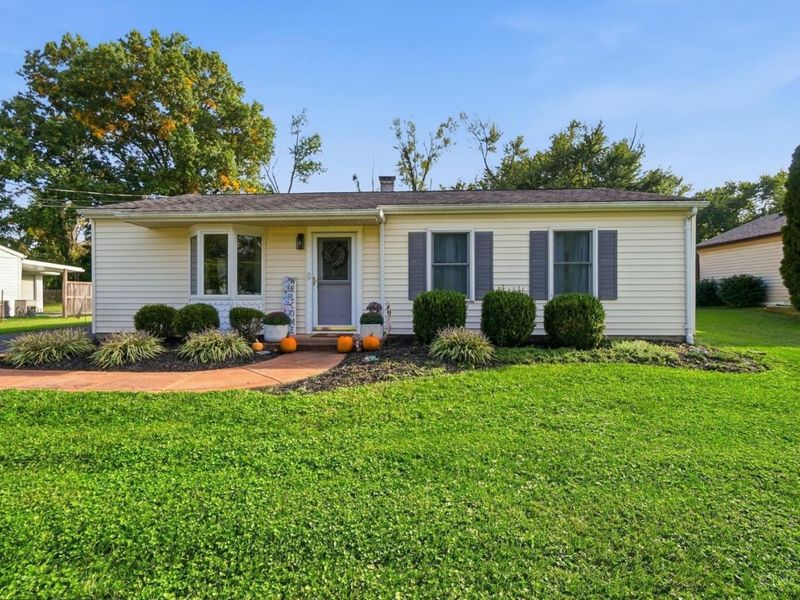 1051 Mckelvey Road, Springfield Township, OH 45231 Photo 2