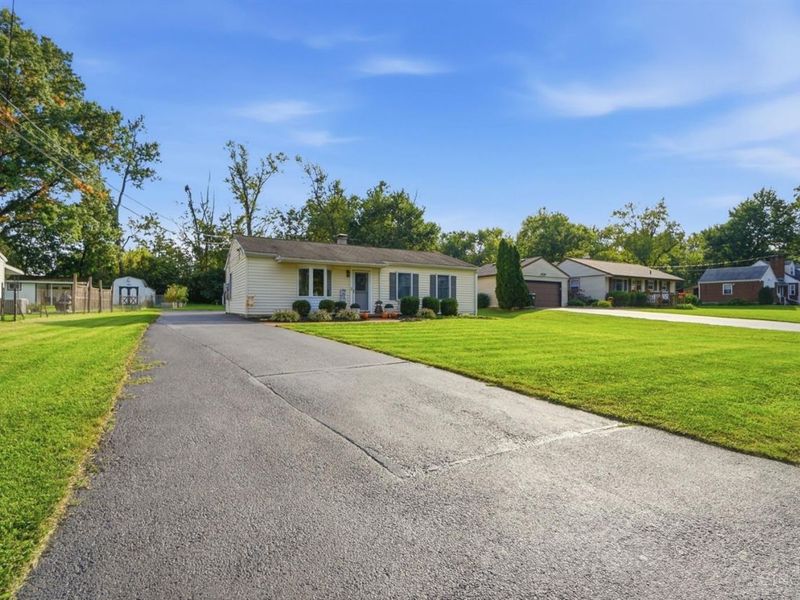 1051 Mckelvey Road, Springfield Township, OH 45231 Photo 5