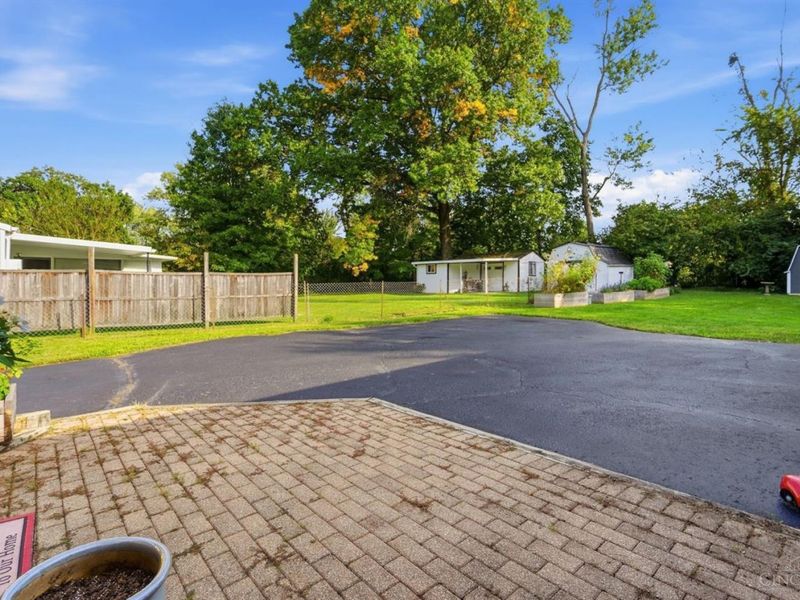 1051 Mckelvey Road, Springfield Township, OH 45231 Photo 58