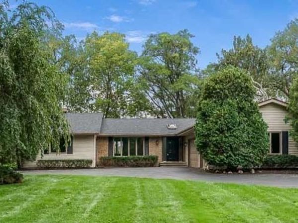 11528 Tanawingo Trail, ROSCOE, IL 61073