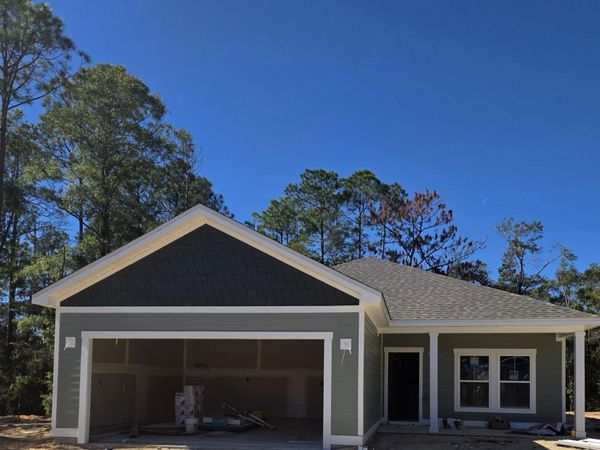 299 Wildwood Lks Drive, DeFuniak Springs, FL 32435