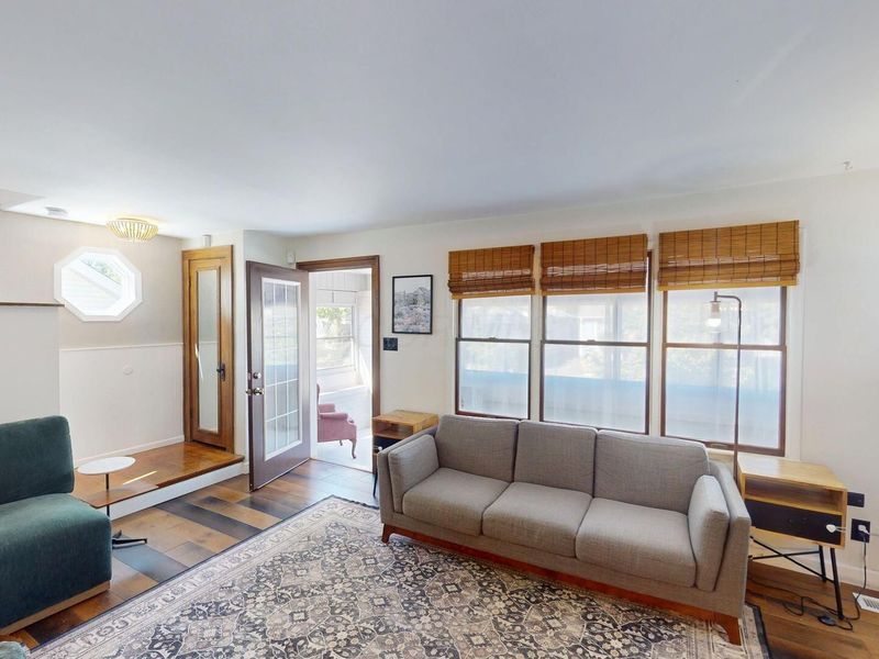 563 Melrose Avenue, Columbus, OH 43202 Photo 5