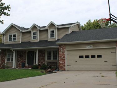 6121 Tennyson Circle, Lincoln, NE 68516