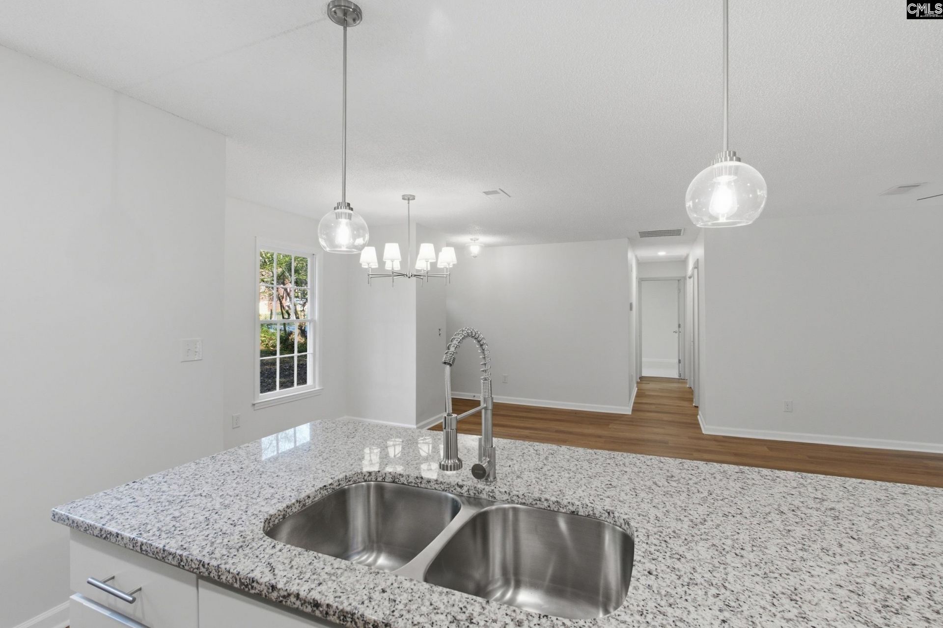 225 Southampton Drive  Photo 4
