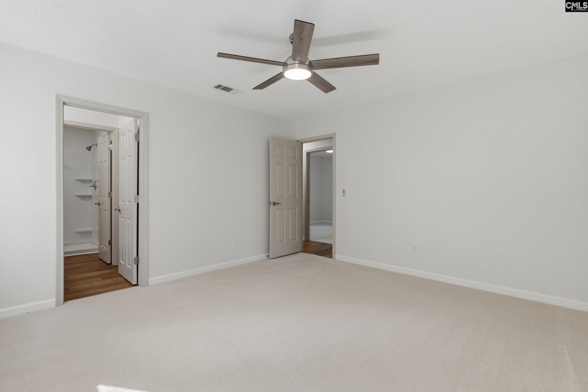 225 Southampton Drive  Photo 7