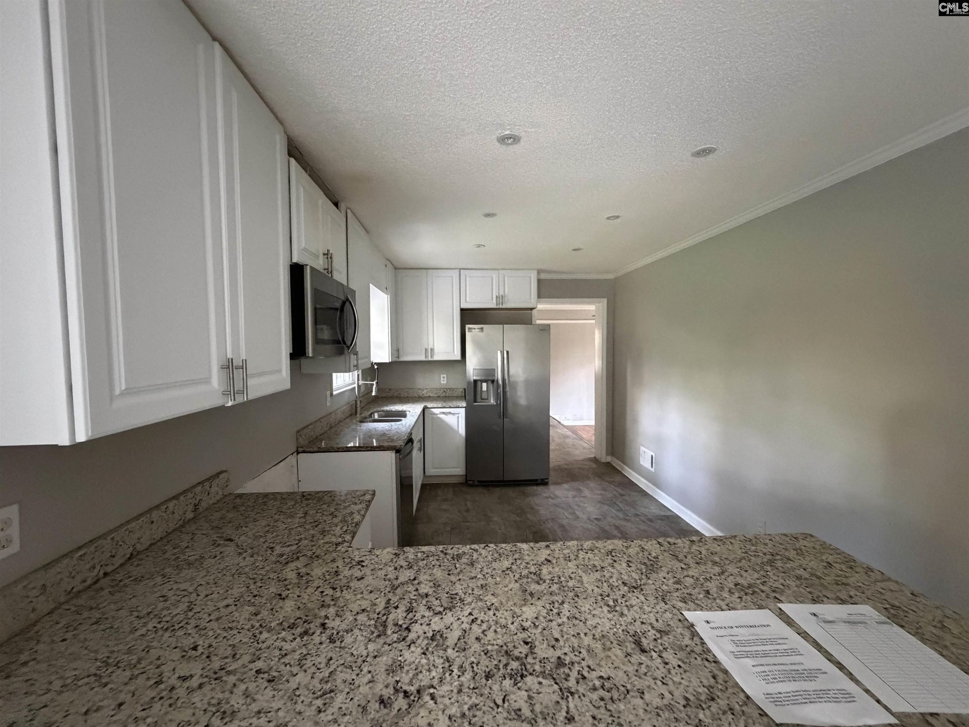 74 Newport Drive  Photo 14