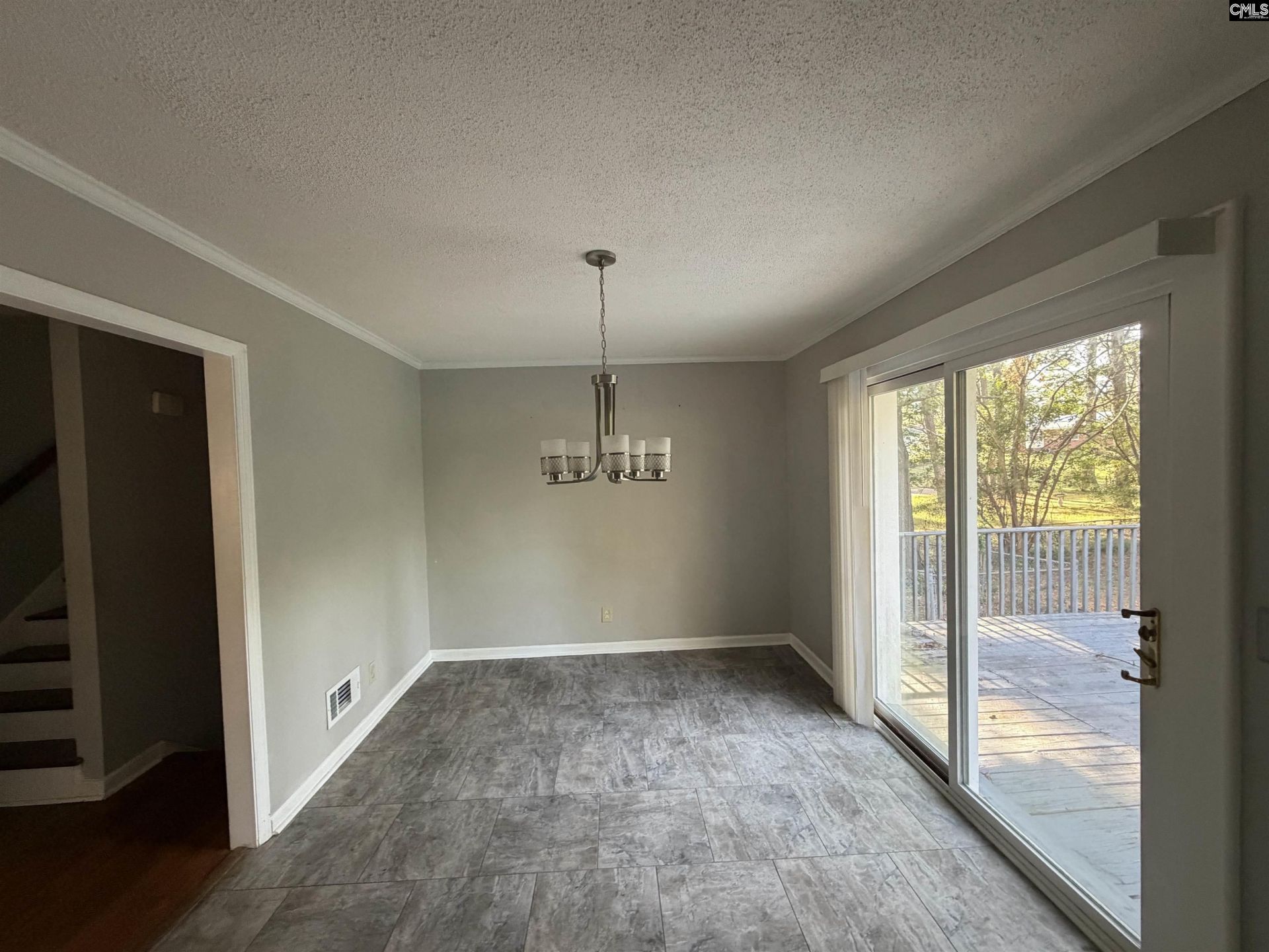 74 Newport Drive  Photo 16