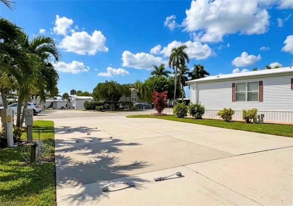 153 Cheetah Dr , Naples, FL 34114 Photo