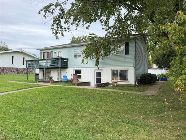 2375 Sanitarium Road , Lakemore, OH 44312