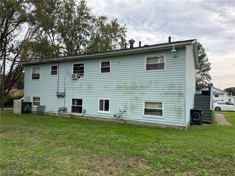 2375 Sanitarium Road, Lakemore, OH 44312 Photo 6