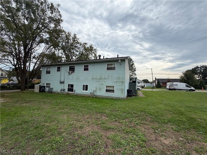 2375 Sanitarium Road, Lakemore, OH 44312 Photo 7