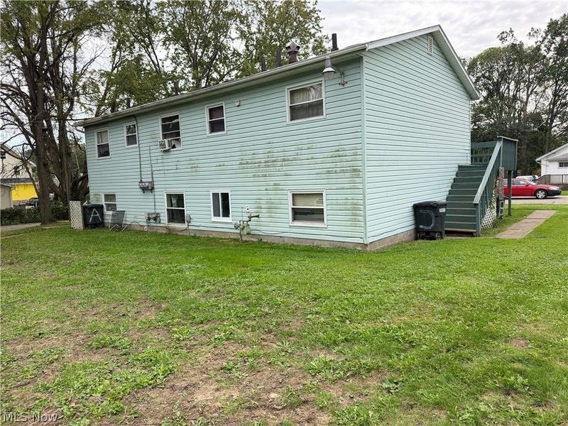 2375 Sanitarium Road, Lakemore, OH 44312 Photo 9