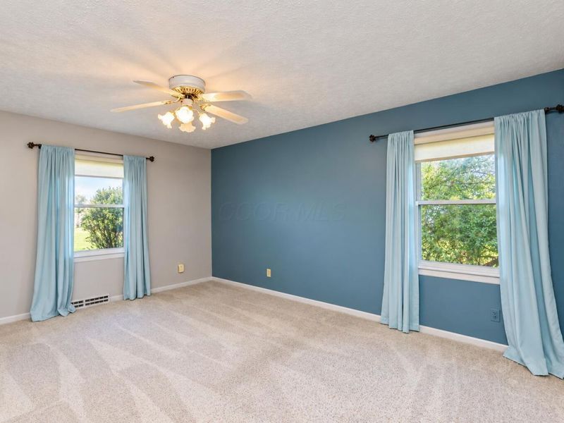 685 N Satinwood Circle N, Mansfield, OH 44903 Photo 23