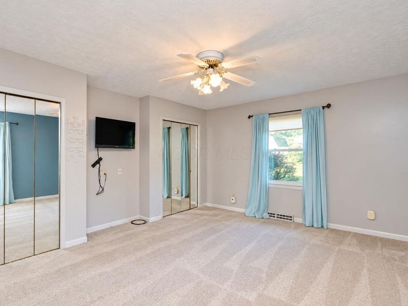 685 N Satinwood Circle N, Mansfield, OH 44903 Photo 24