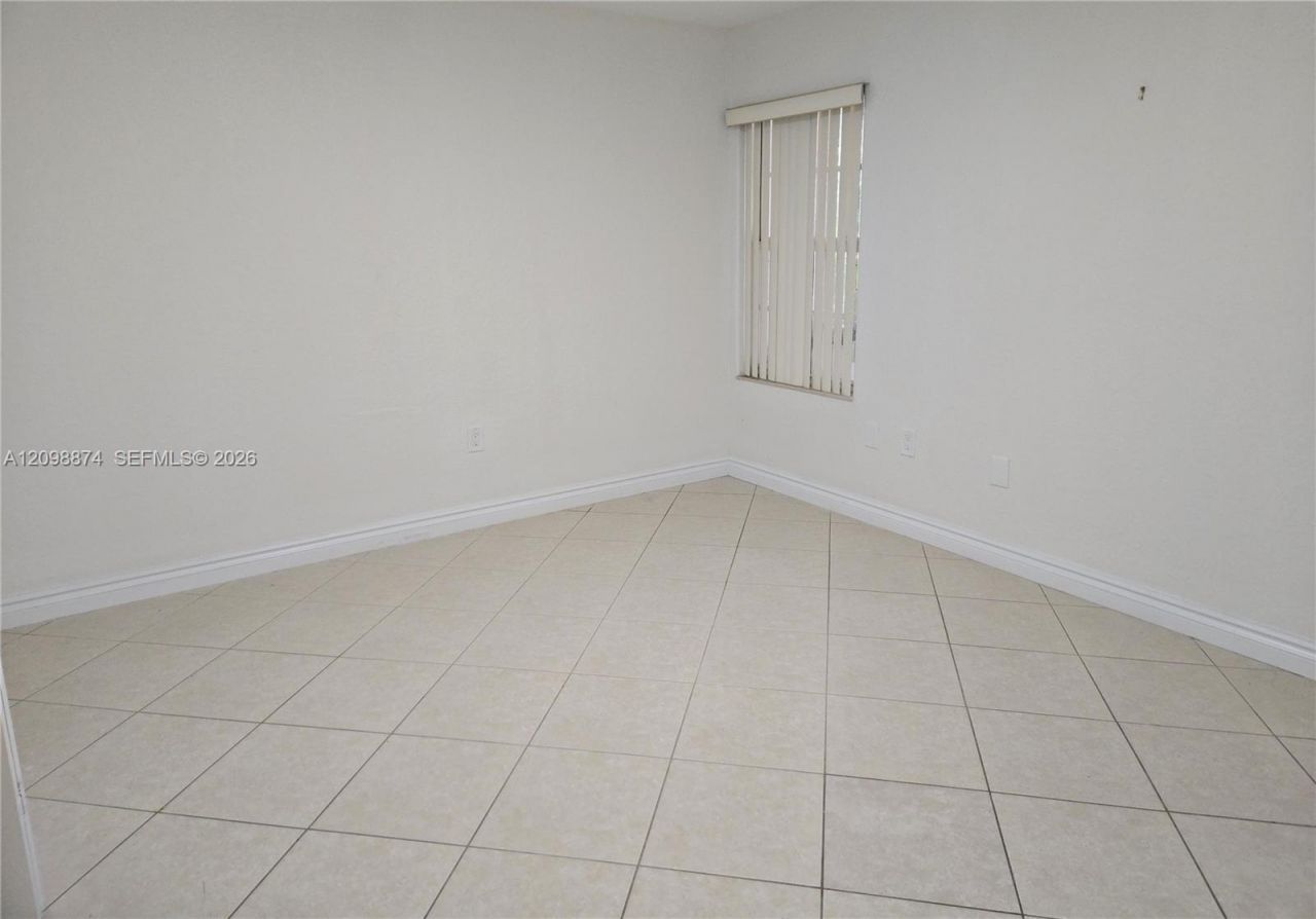 2652 SW 31st Ct , Unit 2652, Miami, FL 33133 Photo