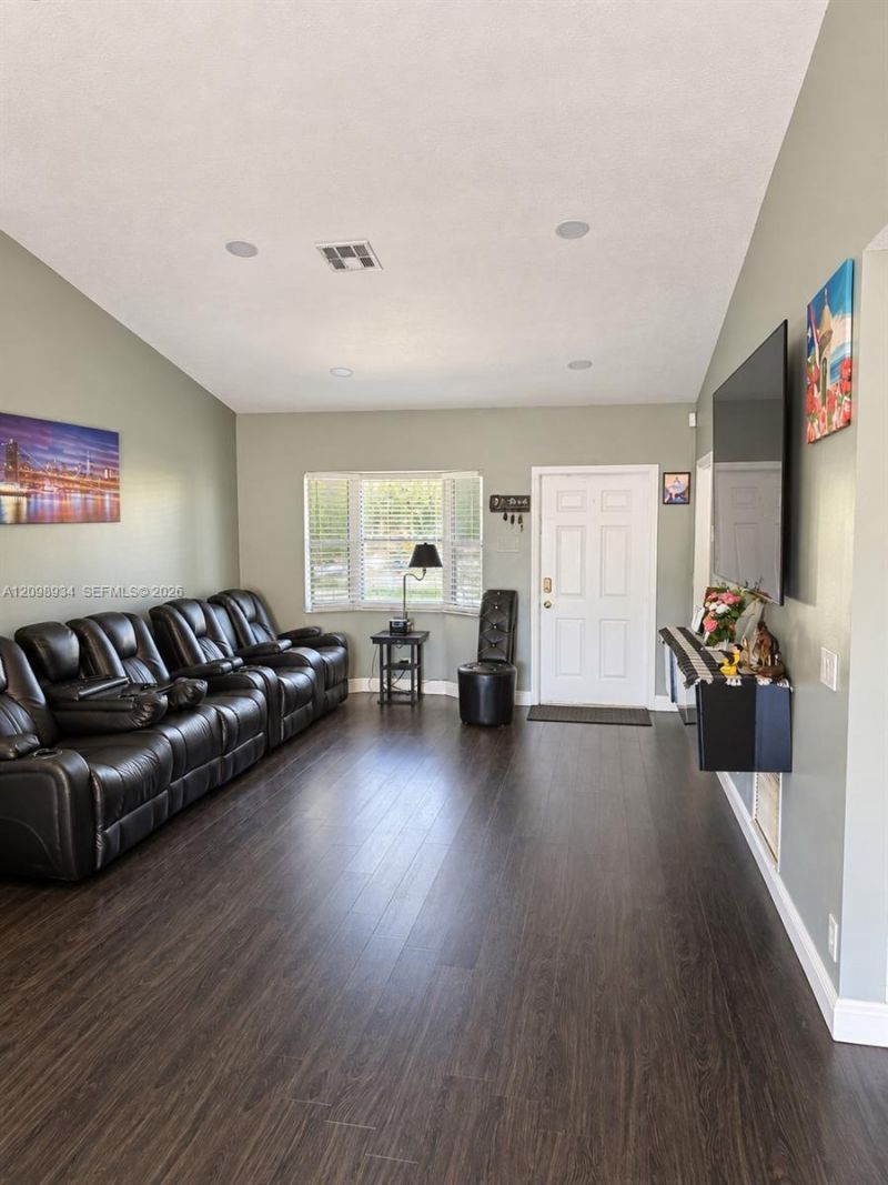 4968 NW 92nd Ave , Sunrise, FL 33351 Photo