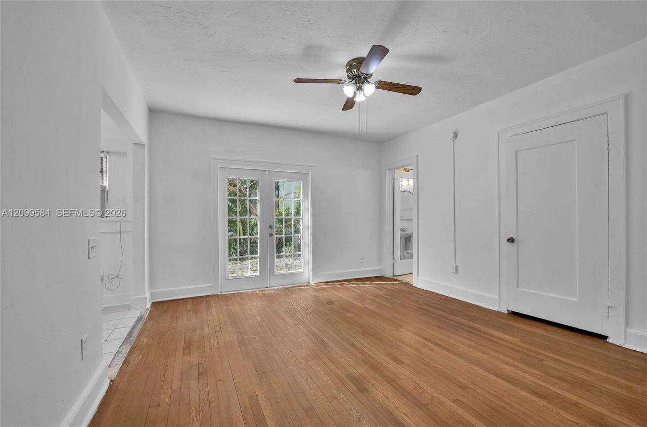 670 W 46th St , Unit 7, Miami Beach, FL 33140 Photo