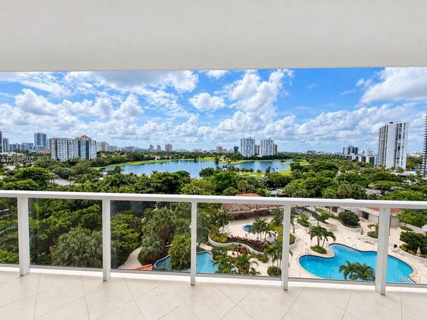 20281 E Country Club Dr , Unit 809, Aventura, FL 33180