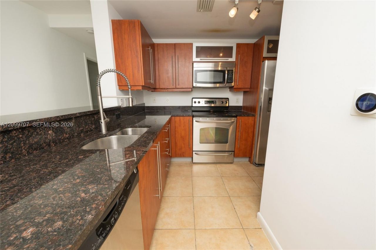 7350 SW 89th St , Unit 817S, Miami, FL 33156 Photo