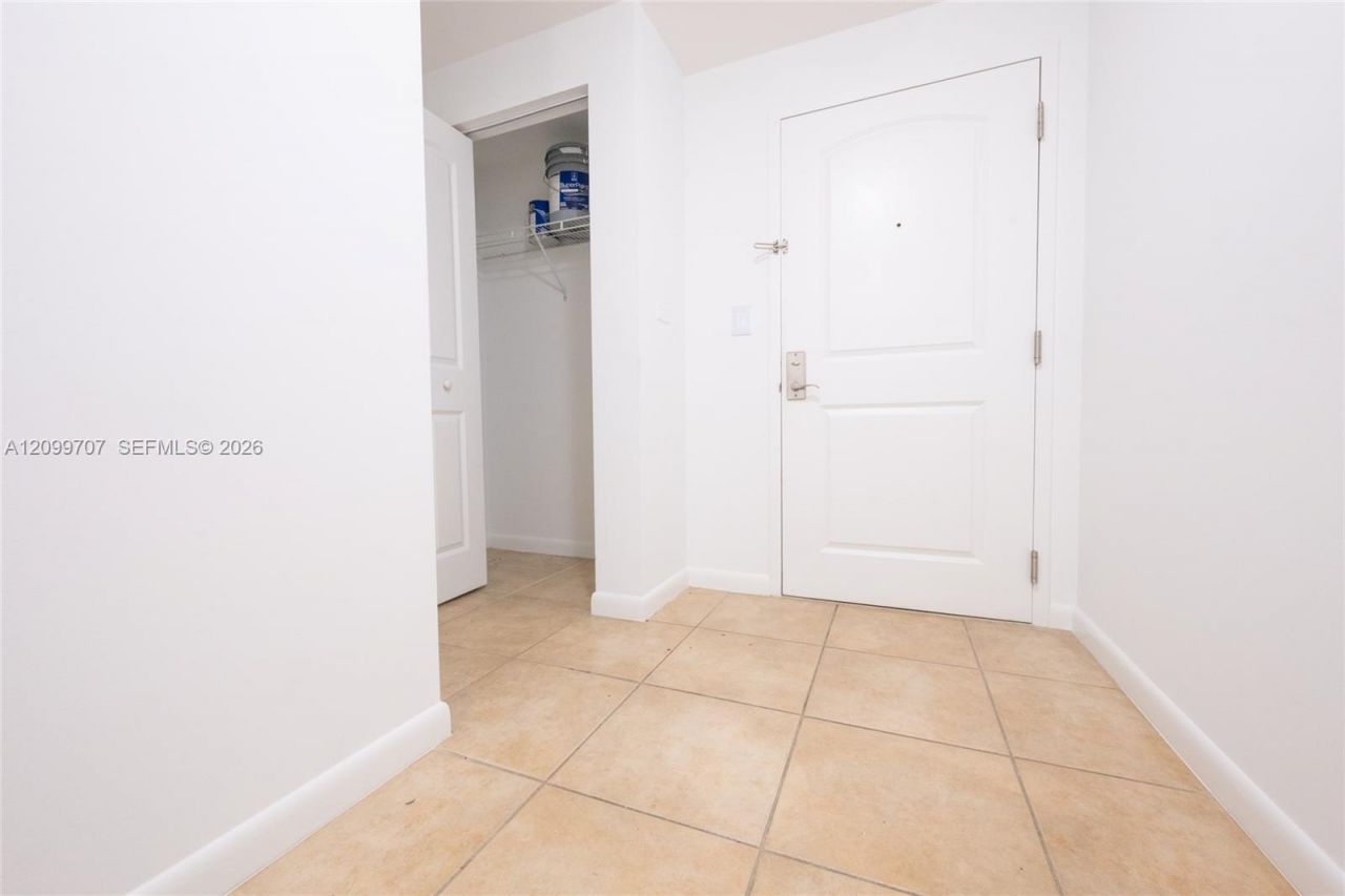 7350 SW 89th St , Unit 817S, Miami, FL 33156 Photo