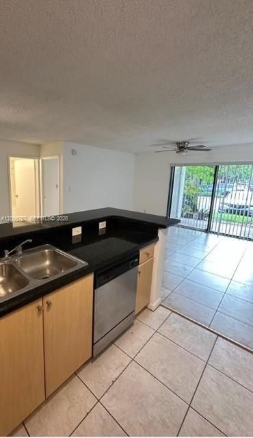 570 S Park Rd , Unit 14-6, Hollywood, FL 33021 Photo