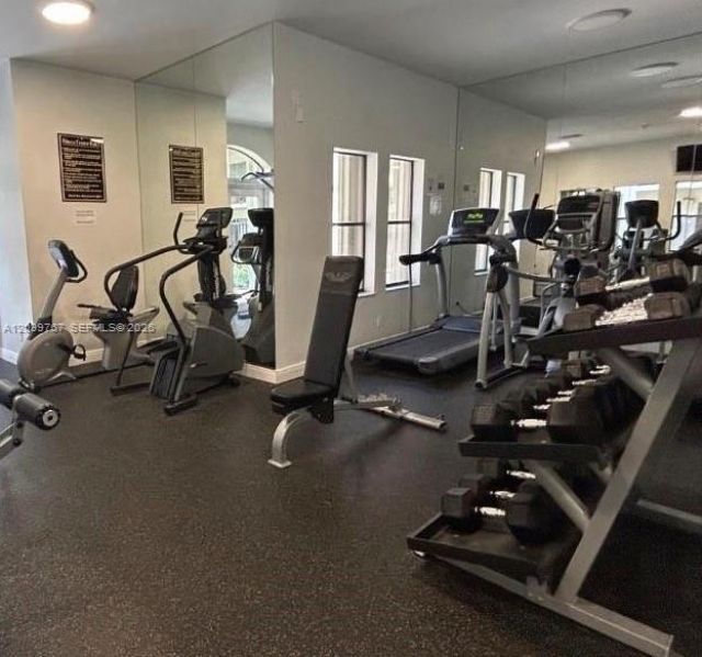 570 S Park Rd , Unit 14-6, Hollywood, FL 33021 Photo