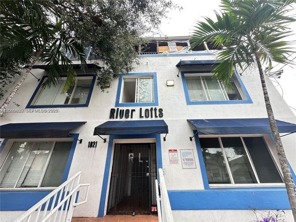 1021 NW 3rd St , Unit 206, Miami, FL 33128