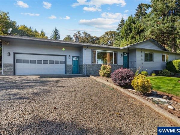 1665 Perrydale Rd, Dallas, OR 97338
