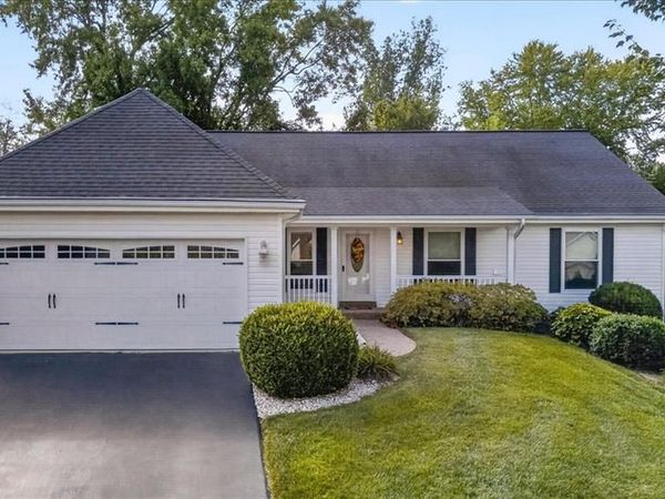 14904 Jockey Club Drive, Chesterfield, MO 63017