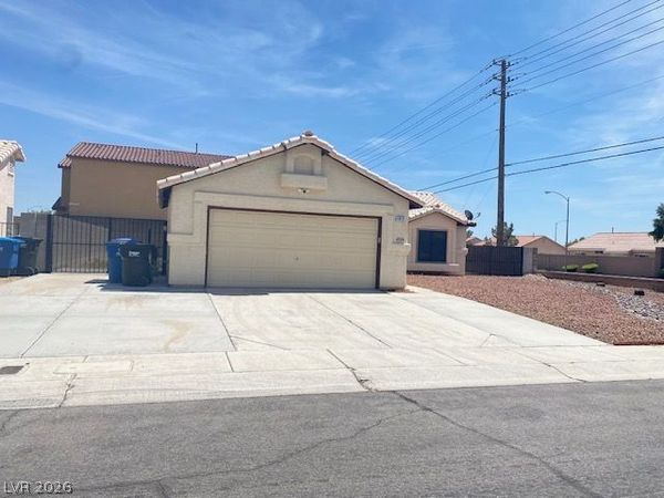 4810 Lone Vista Way , North Las Vegas, NV 89031